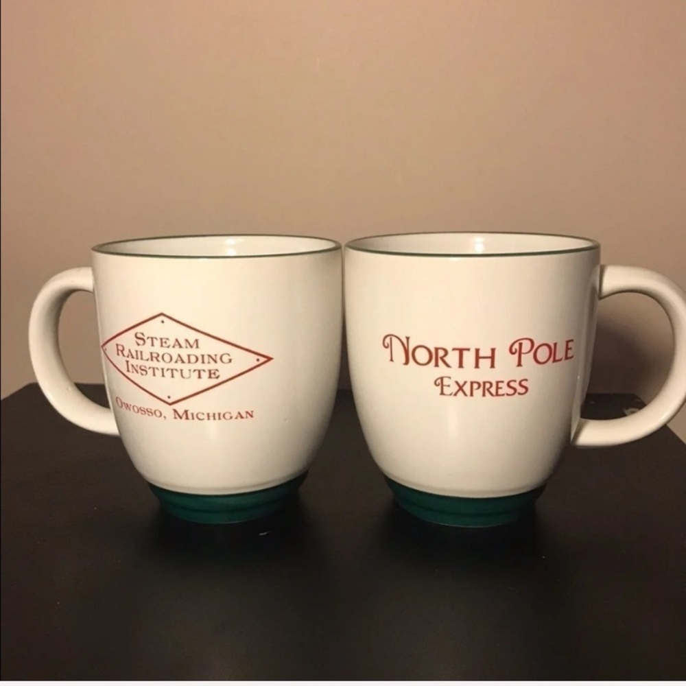 North Pole Express green and white two mug set